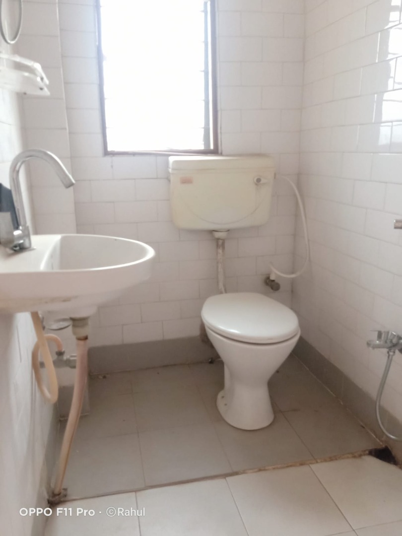 Unfurnished 2bhk in Zoo Road Tiniali, Guwahati, Assam, India for Rent